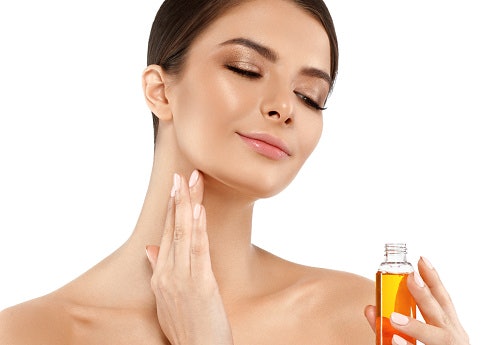 How to Use a Cleansing Milk