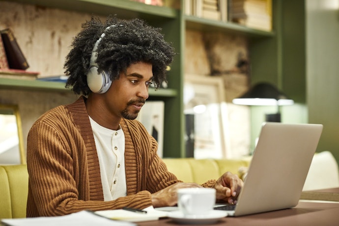 Get a Headphone With Active Noise Cancellation