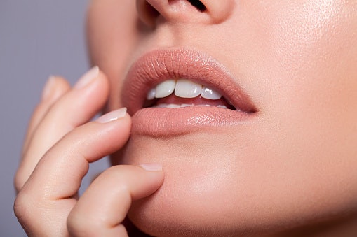 Understand the Characteristics of Your Lips Skin