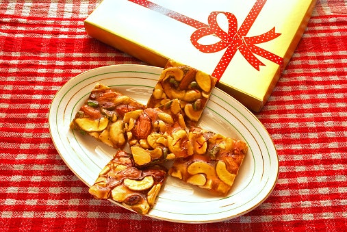 Go for Brands That Offer Unique Trial Mixes and Gift Hampers