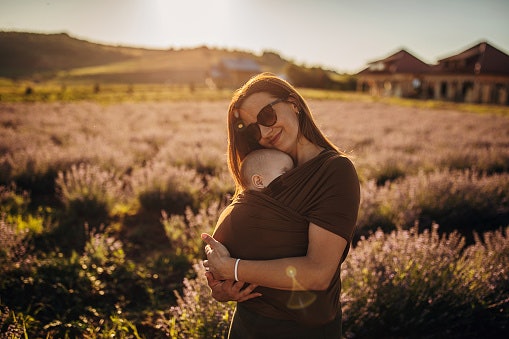 Choose a Soft, Breathable Fabric for Your Baby Carrier