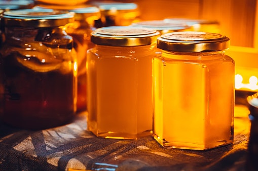 Select Organic - For Honey Free From Pesticides