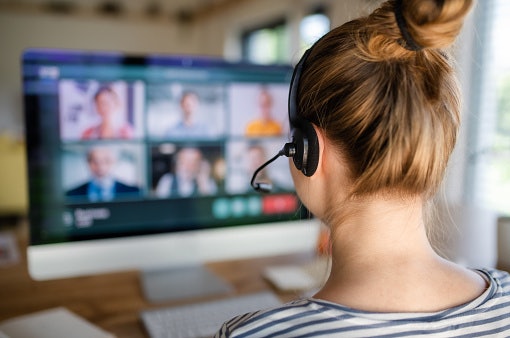 Beginners Should Look for Apps With Blogs and Videos
