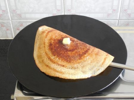 Look For Non-Stick Options as They’ll Make It Easier to Cook and Clean