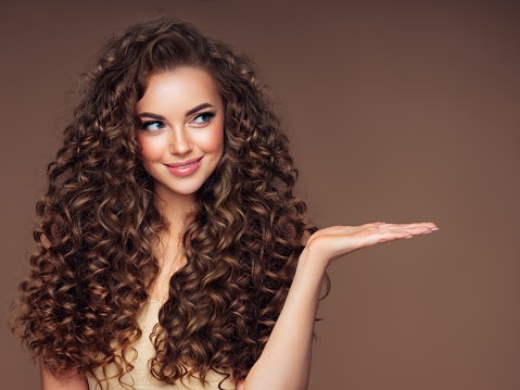 Moisturise Thick, Curly Hair With a Deep-Hydrating Conditioner