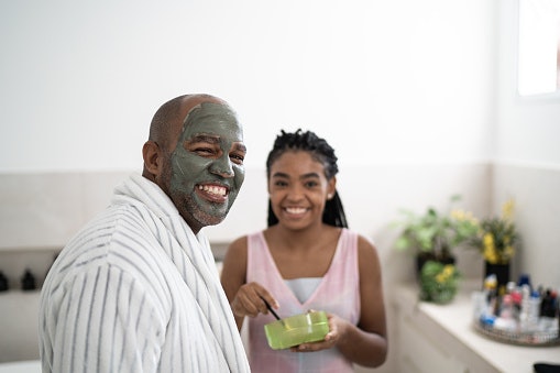Clay Masks to Unclog Pores