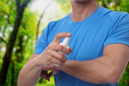 Convenient to Use Spray Types for Both Skin and Clothes
