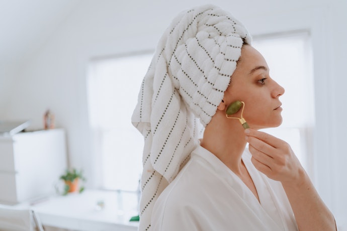 Go for Jade If You Have Inflammation and Wrinkles on Your Skin