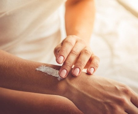 Use Cream or Gel Types Before You Step Out of the House