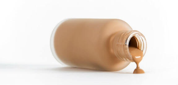 Lightweight and Easy to Apply Liquid Foundations for Almost All Skin Types