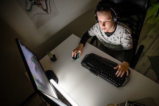 Gamers Prefer a Low Lift-off Distance