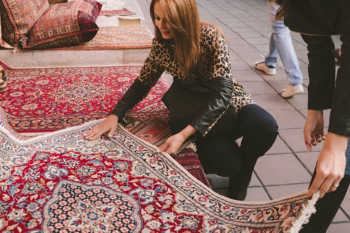 Choose the Elegant Oriental Carpets