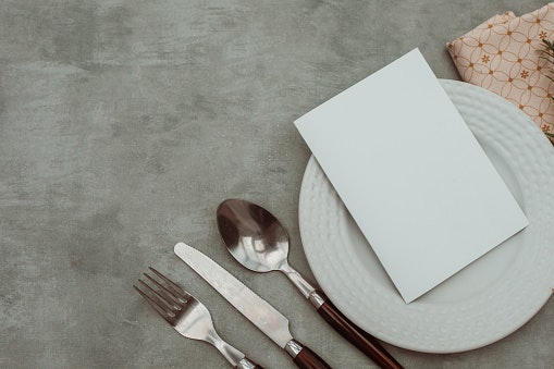 Stoneware Dinner Sets Require Extra Care
