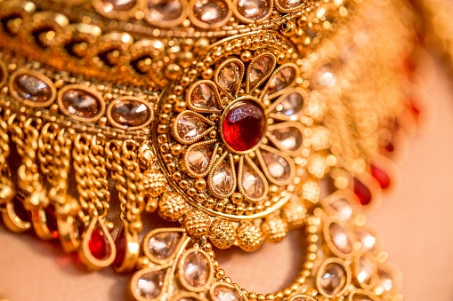 Jadau Jewellery Looks Extremely Regal and Is Not for Daily Wear
