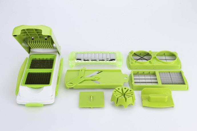 Adjustable Slicing Thickness for Variations