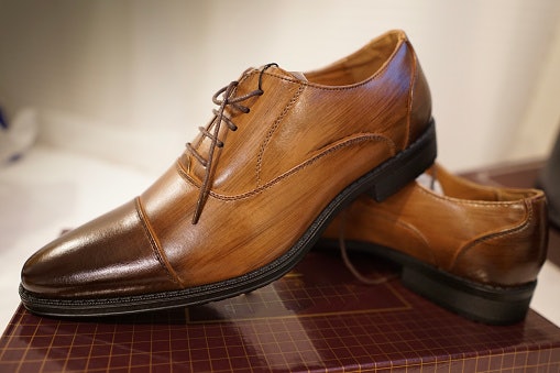 Oxfords for a Timeless Feel