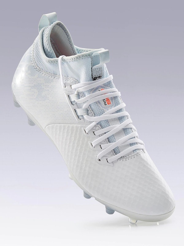 White Synthetic 1