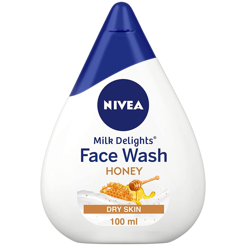 Women Face Wash for Dry Skin 1