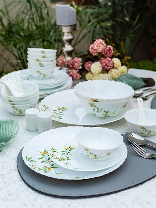 White & Green 35-Pieces 1