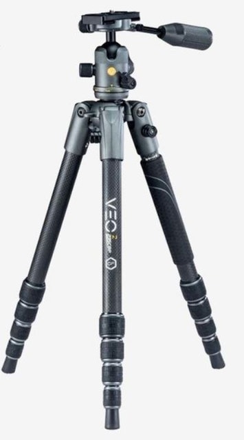 10 Best Tripods for DSLR in India 2021 (Manfrotto, Vanguard, and more) 2