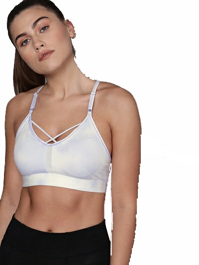 Nike sports hot sale bra myntra