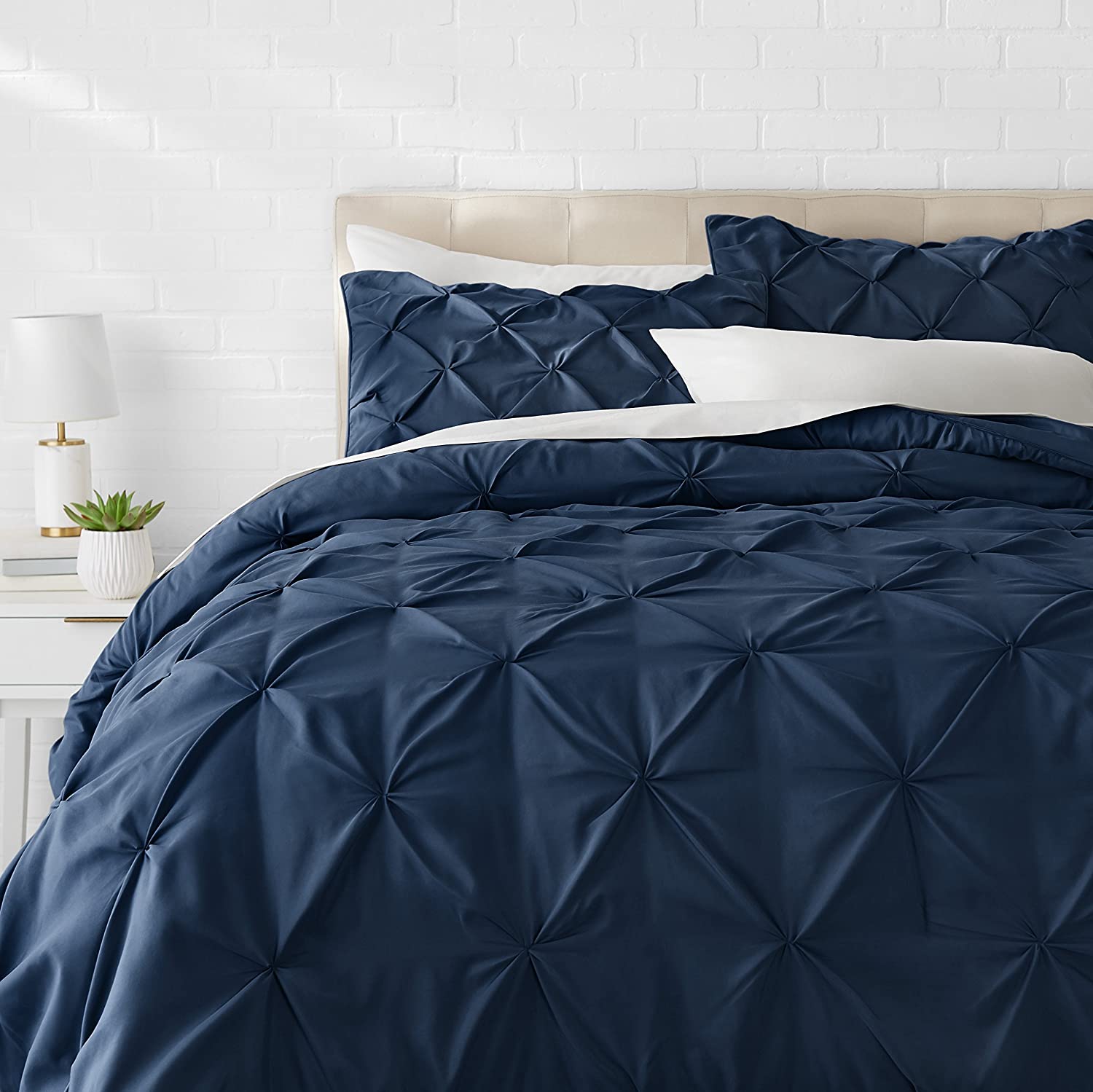 Pinch Pleat Comforter 1