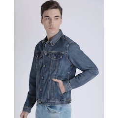Men Blue Vintage Fit Washed Denim Trucker Jacket