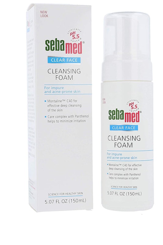 Clear Face Foam Face Wash (150 ml) 1